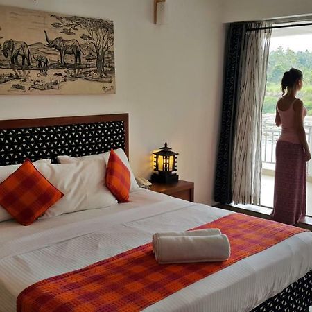 Hotel Pinnalanda - New Deal! Half Off Airport Pickups Available Pinnawala  Exterior photo